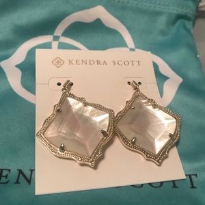 Kendra Scott Ivory MOP Gold Kirsten Earrings
